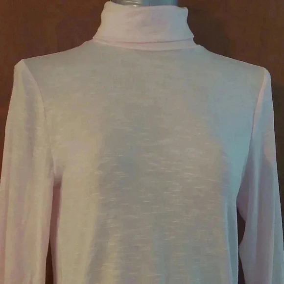 NWT Universal Thread Baby Pink Longsleeve top size large - Picture 2 of 5